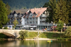 Hotel Jezero 4*